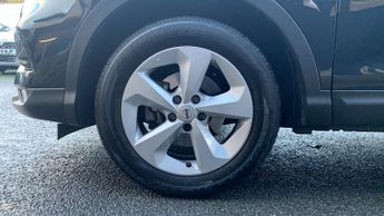 Nissan Qashqai 1.3 DIG-T Acenta Premium SUV 5dr Petrol DCT Auto Euro 6 (s/s) (1
