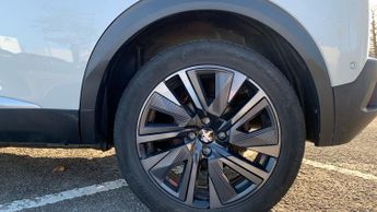 Peugeot 2008 50kWh GT Premium SUV 5dr Electric Auto (136 ps)