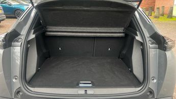 Peugeot 2008 50kWh GT SUV 5dr Electric Auto (7kW Charger) (136 ps)