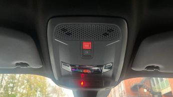 Peugeot 2008 50kWh GT SUV 5dr Electric Auto (7kW Charger) (136 ps)