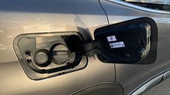 Peugeot 3008 SUV 1.2 PureTech GT SUV 5dr Petrol EAT Euro 6 (s/s) (130 ps)