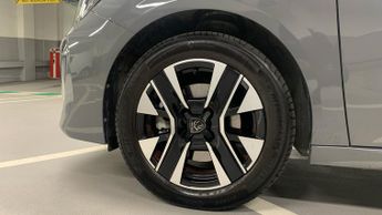 Peugeot 208 1.2 HYBRID Allure Hatchback 5dr Petrol Hybrid e-DSC6 Euro 6 (s/s