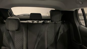 Peugeot 208 1.2 HYBRID Allure Hatchback 5dr Petrol Hybrid e-DSC6 Euro 6 (s/s