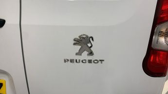 Peugeot Partner 800 50kWh Professional Premium + Standard Panel Van Auto SWB 5dr