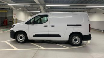 Peugeot Partner 800 50kWh Professional Premium + Standard Panel Van Auto SWB 5dr