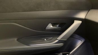 Peugeot 308 54kWh GT Hatchback 5dr Electric Auto (156 ps)