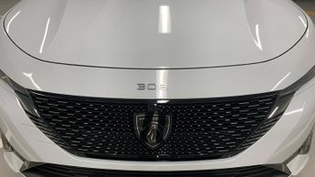 Peugeot 308 54kWh GT Hatchback 5dr Electric Auto (156 ps)