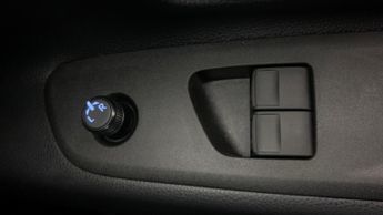 Toyota Aygo X 1.0 VVT-i Exclusive Hatchback 5dr Petrol x-shift Euro 6 (s/s) (7