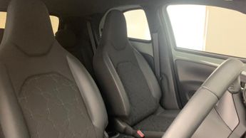 Toyota Aygo X 1.0 VVT-i Exclusive Hatchback 5dr Petrol x-shift Euro 6 (s/s) (7