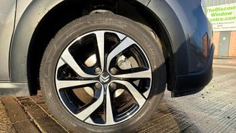 Citroen C3 1.2 PureTech Shine Plus Hatchback 5dr Petrol EAT6 Euro 6 (s/s) (