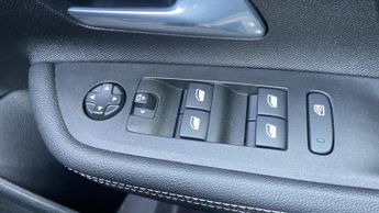 Vauxhall Mokka 1.2 Turbo Ultimate SUV 5dr Petrol Auto Euro 6 (s/s) (130 ps)