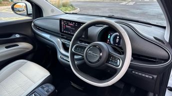 Fiat 500E 42kWh Hatchback 3dr Electric Auto (118 ps)