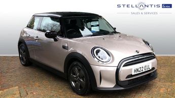 MINI Hatch 1.5 Cooper Classic Hatchback 3dr Petrol Steptronic Euro 6 (s/s) 