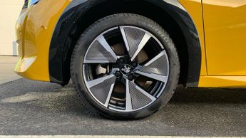 Peugeot 208 50kWh GT Premium Hatchback 5dr Electric Auto (7kW Charger) (136 