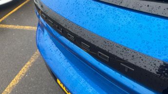 Peugeot 208 1.2 HYBRID GT Hatchback 5dr Petrol Hybrid e-DSC6 Euro 6 (s/s) (1