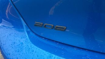 Peugeot 208 1.2 HYBRID GT Hatchback 5dr Petrol Hybrid e-DSC6 Euro 6 (s/s) (1