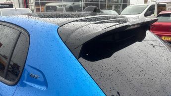 Peugeot 208 1.2 HYBRID GT Hatchback 5dr Petrol Hybrid e-DSC6 Euro 6 (s/s) (1