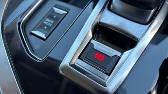 Peugeot 3008 SUV 1.6 13.2kWh Allure Premium SUV 5dr Petrol Plug-in Hybrid e-EAT E