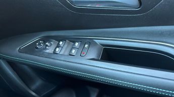 Peugeot 3008 SUV 1.6 13.2kWh Allure Premium SUV 5dr Petrol Plug-in Hybrid e-EAT E
