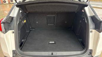 Peugeot 3008 SUV 1.2 HYBRID Allure SUV 5dr Petrol Hybrid e-DSC6 Euro 6 (s/s) (145