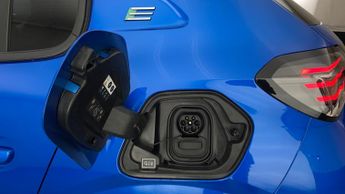 Peugeot 208 50kWh Allure Hatchback 5dr Electric Auto (7.4kW Charger) (136 ps