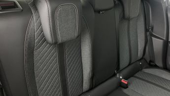 Peugeot 208 50kWh Allure Hatchback 5dr Electric Auto (7.4kW Charger) (136 ps