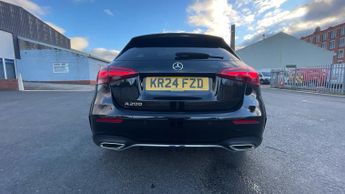 Mercedes-benz A Class 1.3 A200h MHEV AMG Line (Premium Plus) Hatchback 5dr Petrol Hybr