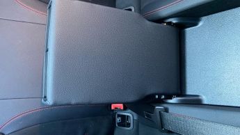 Mercedes-benz A Class 1.3 A200h MHEV AMG Line (Premium Plus) Hatchback 5dr Petrol Hybr