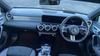 Mercedes-benz A Class 1.3 A200h MHEV AMG Line (Premium Plus) Hatchback 5dr Petrol Hybr