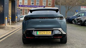 Peugeot 3008 73kWh GT SUV 5dr Electric Auto (210 ps)