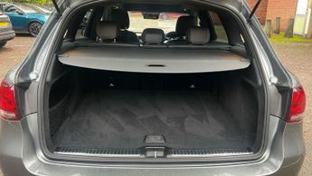 Mercedes-benz Glc 2.0 GLC300d AMG Line (Premium Plus) SUV 5dr Diesel G-Tronic+ 4MA