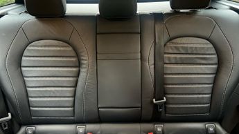 Mercedes-benz Glc 2.0 GLC300d AMG Line (Premium Plus) SUV 5dr Diesel G-Tronic+ 4MA