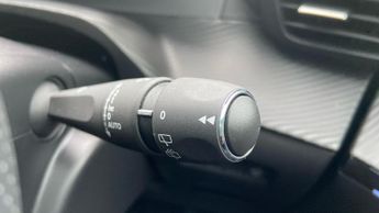 Peugeot 2008 50kWh GT SUV 5dr Electric Auto (7kW Charger) (136 ps)