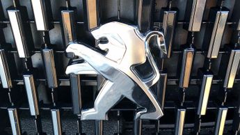 Peugeot 2008 1.2 PureTech GT SUV 5dr Petrol EAT Euro 6 (s/s) (130 ps)