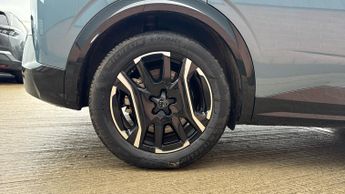 Peugeot 3008 73kWh GT SUV 5dr Electric Auto (210 ps)