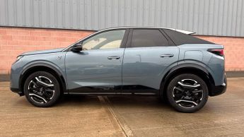 Peugeot 3008 73kWh GT SUV 5dr Electric Auto (210 ps)