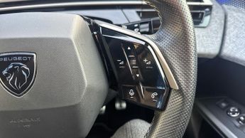 Peugeot 3008 73kWh GT SUV 5dr Electric Auto (210 ps)