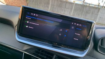 Peugeot 208 1.2 HYBRID Allure Hatchback 5dr Petrol Hybrid e-DSC6 Euro 6 (s/s