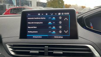 Peugeot 3008 SUV 1.5 BlueHDi Allure SUV 5dr Diesel EAT Euro 6 (s/s) (130 ps)