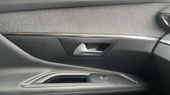 Peugeot 3008 SUV 1.5 BlueHDi Allure SUV 5dr Diesel EAT Euro 6 (s/s) (130 ps)