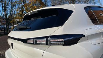 Peugeot 308 1.2 PureTech Allure Premium Hatchback 5dr Petrol EAT Euro 6 (s/s