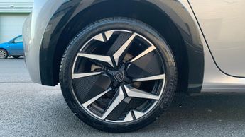 Peugeot 208 51kWh GT Hatchback 5dr Electric Auto (7.4kW Charger) (156 ps)