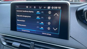 Peugeot 3008 SUV 1.5 BlueHDi Allure SUV 5dr Diesel EAT Euro 6 (s/s) (130 ps)