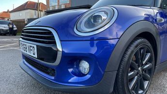 Mini Convertible 1.5 Cooper Convertible 2dr Petrol Steptronic Euro 6 (s/s) (136 p