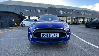 Mini Convertible 1.5 Cooper Convertible 2dr Petrol Steptronic Euro 6 (s/s) (136 p