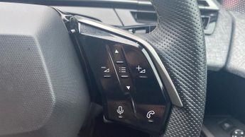 Peugeot 3008 73kWh GT SUV 5dr Electric Auto (210 ps)