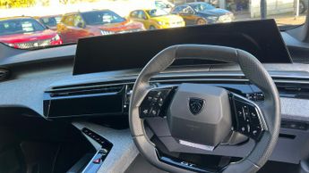 Peugeot 3008 73kWh GT SUV 5dr Electric Auto (210 ps)