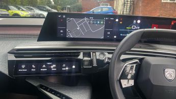 Peugeot 3008 73kWh GT SUV 5dr Electric Auto (210 ps)