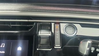 Peugeot 3008 73kWh GT SUV 5dr Electric Auto (210 ps)