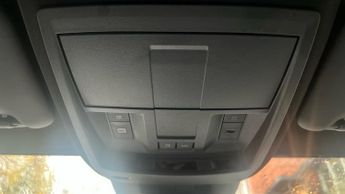 Peugeot 3008 73kWh GT SUV 5dr Electric Auto (210 ps)